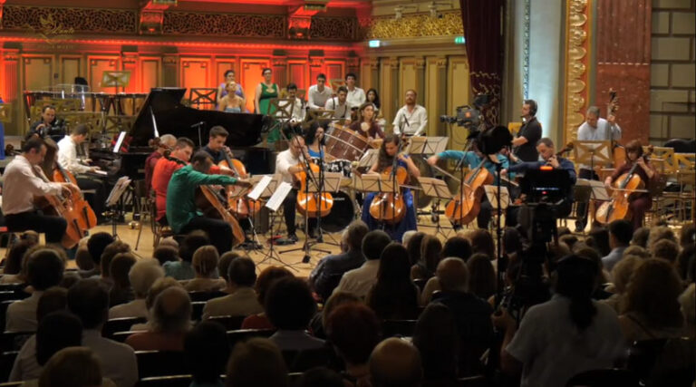 Violoncellissimo for the National Culture Day of Romania